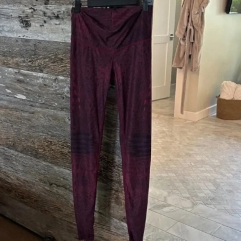 NIYAMA SOL Vintage Oxblood Leggings | Maroon Black | M